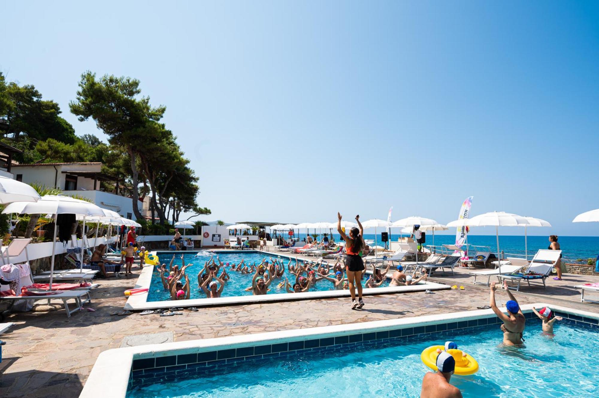 Villaggio Stella Del Sud & Resort ปิชอตตา ภายนอก รูปภาพ
